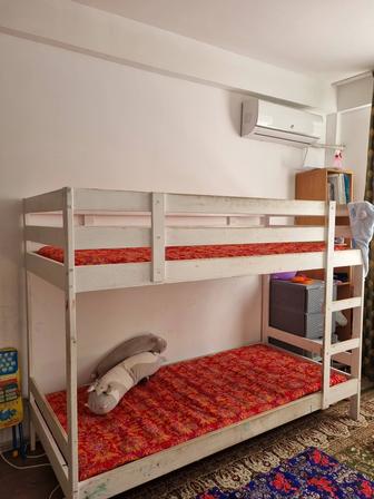 Продается двухъярусный кровать