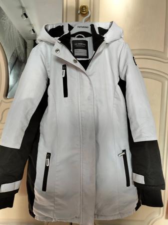 Детская зимняя куртка для девочек 9-10лет