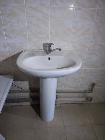 Продаю умывальные раковины