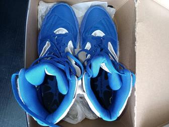 Продам борцовки новые Adidas, размер 42