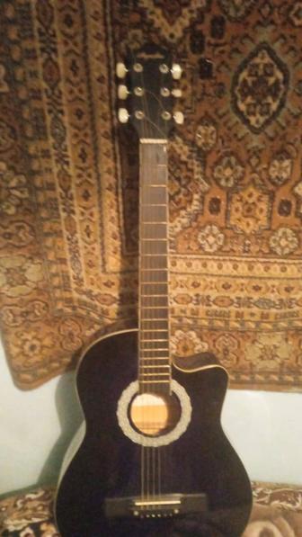 Продам новую гитару
