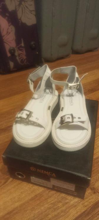 Туфли , босоножки