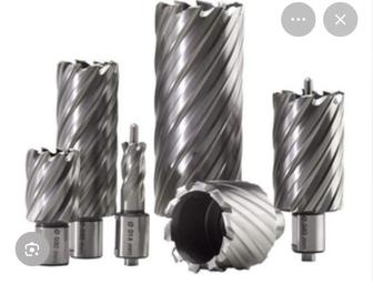 Продаю фрезы для сверлильного станка