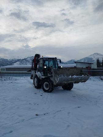 Экскаватор погрузчик 3в1