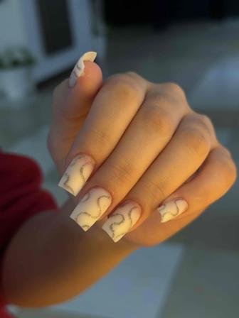 Маникюр и наращивание