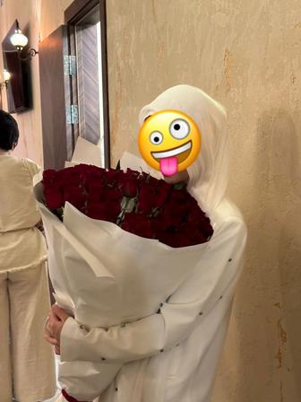 51 штук метровые розы