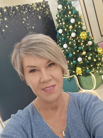 Ведущая праздников