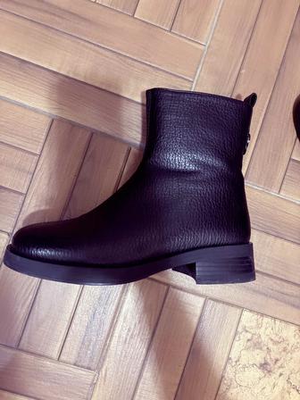 Продам зимние сапоги