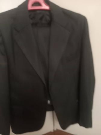 Продам костюм