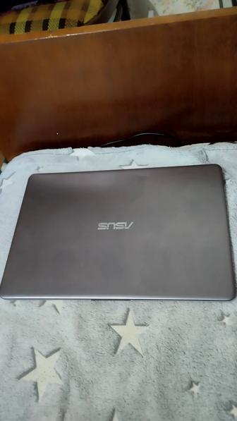Продам ноутбук Asus
