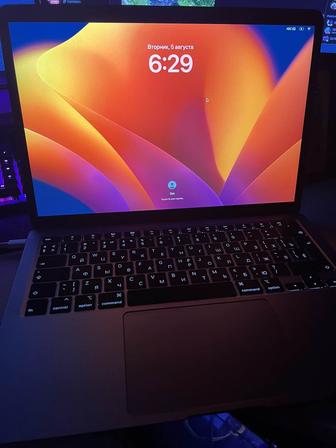 MacBook Air 2020