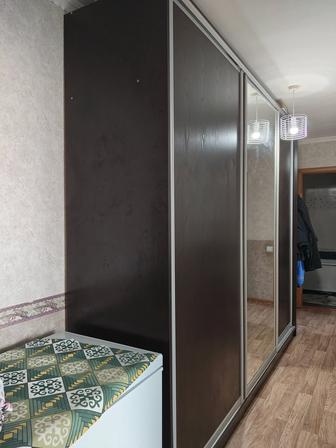 Продам шкаф купе