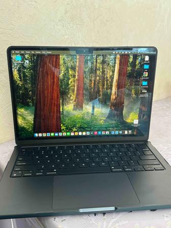 Продам макбук