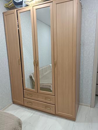 Продам Шифоньер