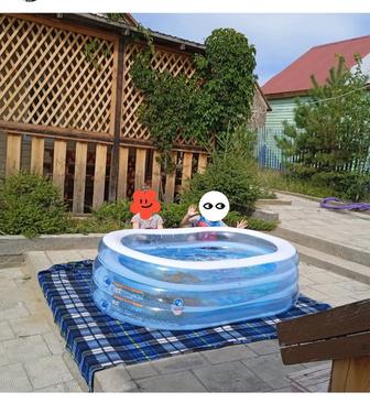 Продам детский бассейн
