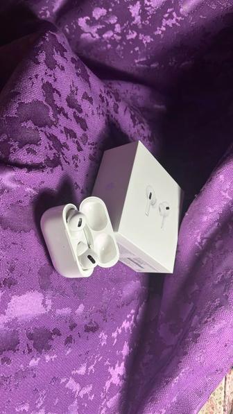 Продам наушники AirPods Pro