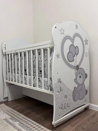 Продам кроватку