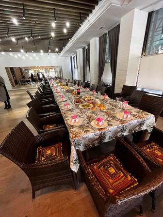 Ротанговая мебель в отличном состоянии столы и стулья