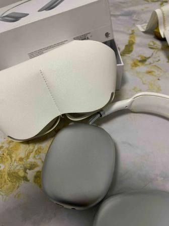 Продаю Айрподс Max