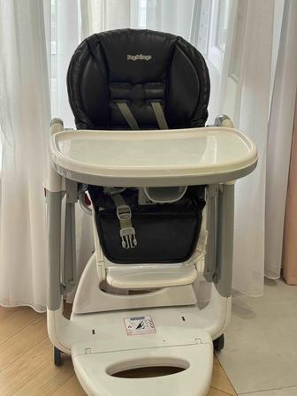 Стульчик для кормления Peg-Perego Tatamia
