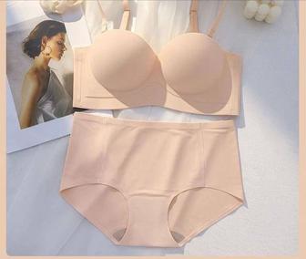 Комплект нижнего белья