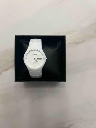 Часы ручные женские