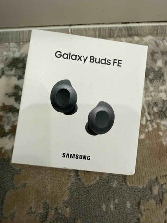 Продам наушники Samsung