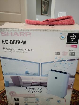 Воздухоочиститель Sharp KC-D51R-W с функцией увлажнения