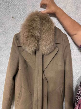 Продам пальто, сезон осень-зима, в отличном состоянии