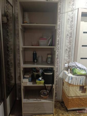 Продается шкаф пенал для хранения продуктов, солений