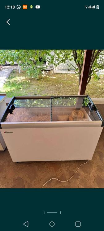 Витринный морозильник продам