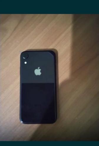 iPhone XR 64гб (без обмена)