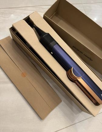Продам Dyson airstraight (оригинал)