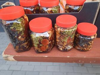 Ассорти Мед Сухофрукты киви