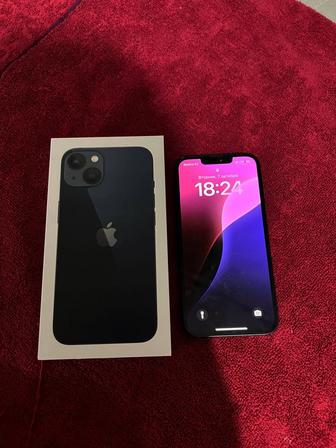 Продам Айфон 13