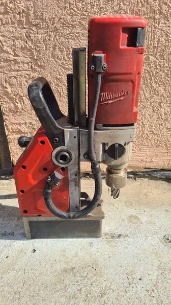 Магнитный дрель Milwaukee mde 41