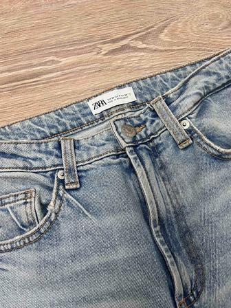 Джинсы Zara