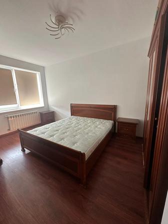 Кровать с матрасом