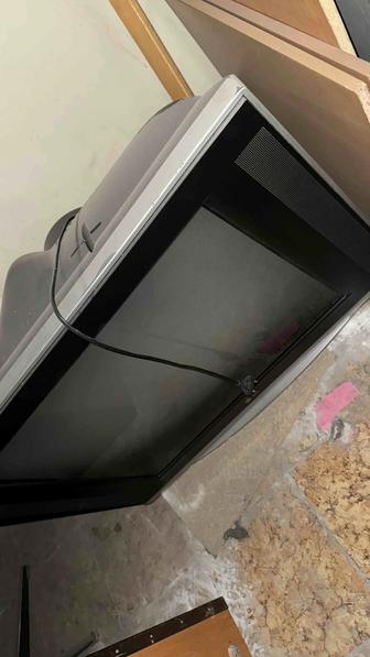 Продам телевизор