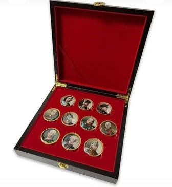 Продам б/у подарочные сувенирные медали.В деревянной коробке