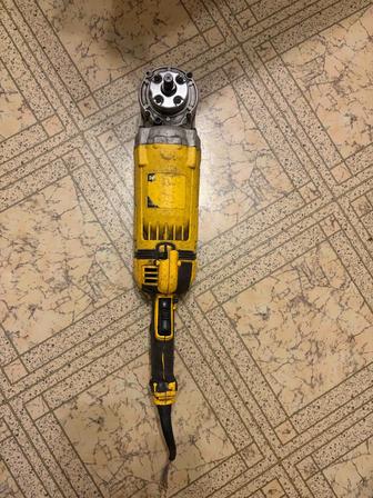 Продам большую болгарку DeWALT
