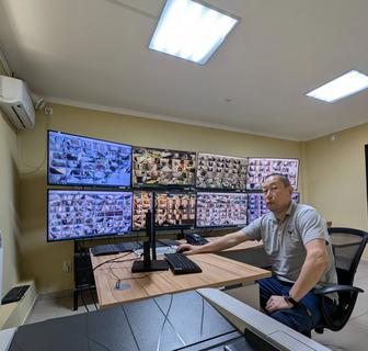 Оператор видеонаблюдение CCTV operator