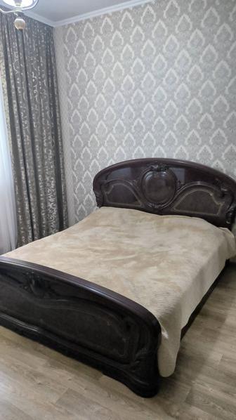 Спальный гарнитур б/у