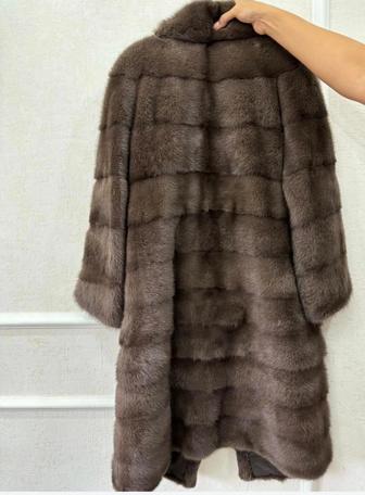 Продам норковую шубу