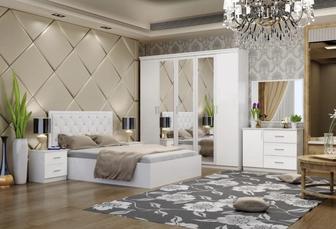 Продам спальный гарнитур