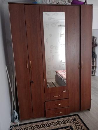 Продам шкаф