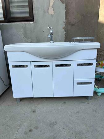 Раковина в хорошем состоянии