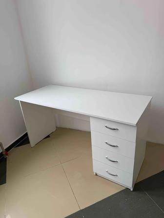 Продам стол