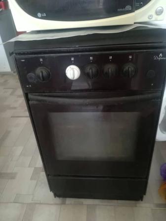 Газплита 4х конфорочная.Продам срочно.