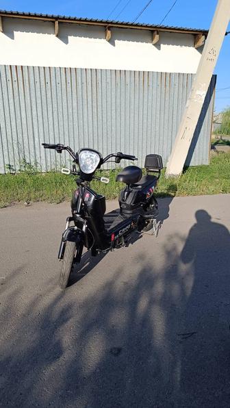 Продам электровелосипед ск8 сянчу